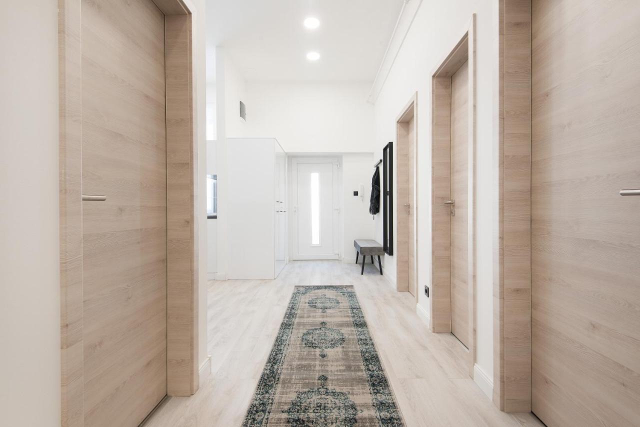 Holló 3 Bedroom Downtown Apartment Budapest Exterior foto